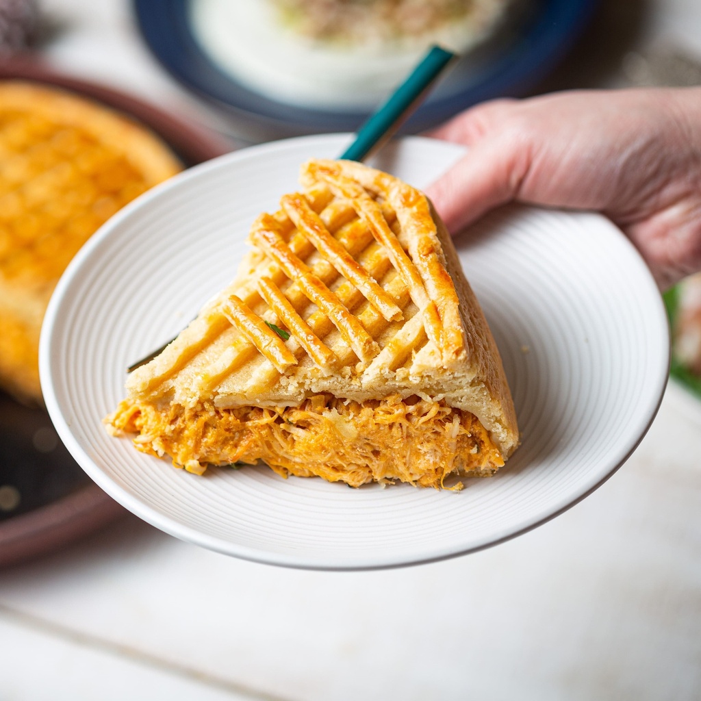 TORTA DE FRANGO C/ CATUPIRY 1,5 Kg