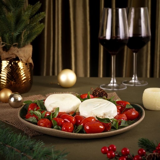 [147369] DUO DE BURRATA COM TOMATE CONFIT E MANJERICÃO